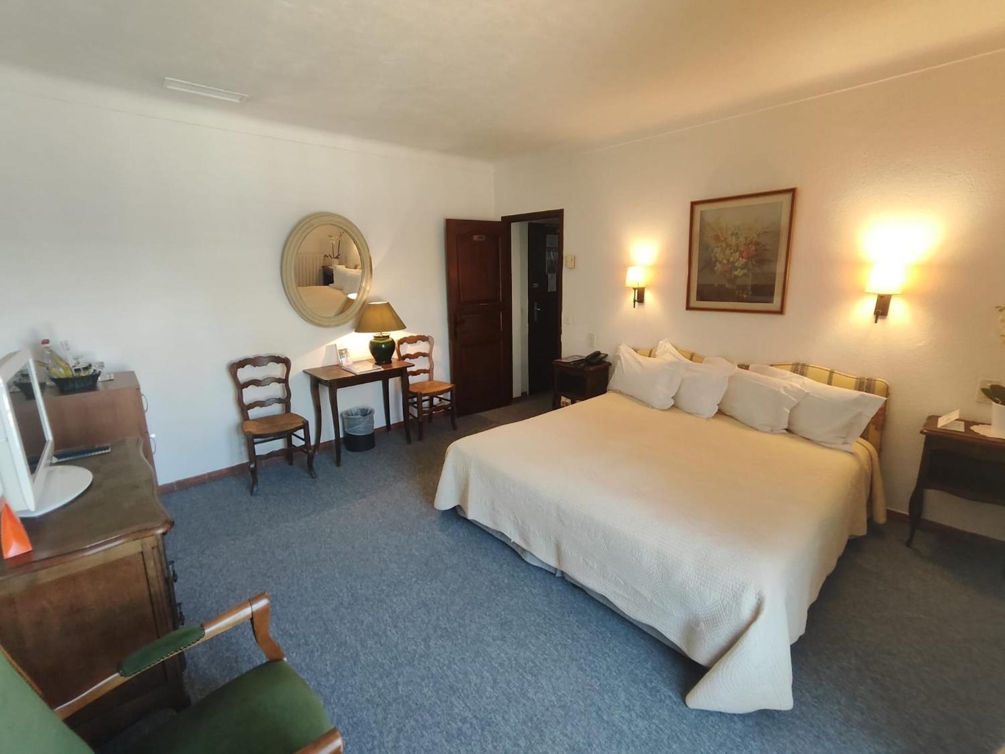Hotel Saint Andre Ramatuelle Bagian luar foto