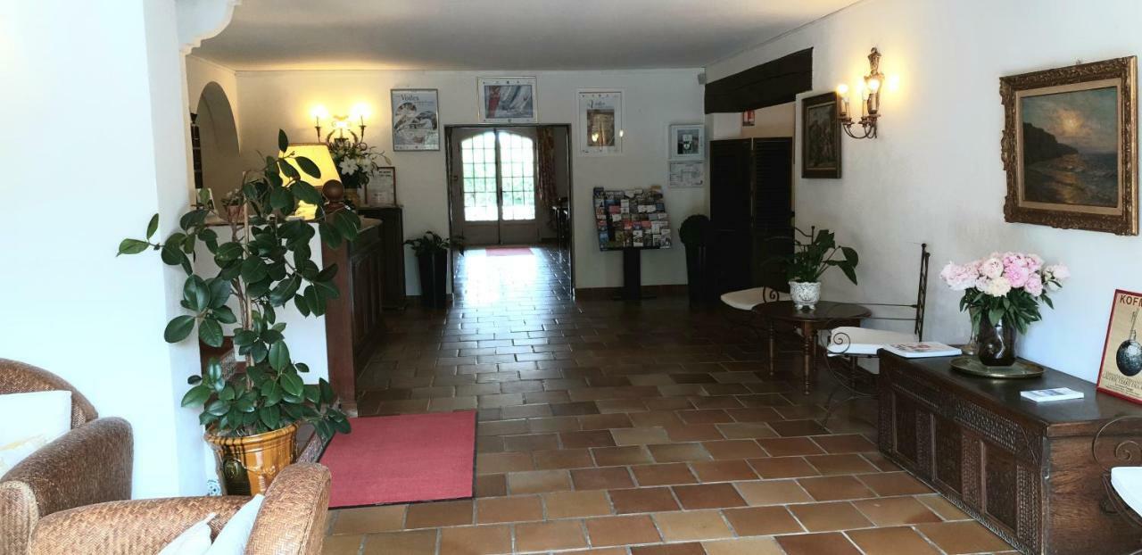 Hotel Saint Andre Ramatuelle Bagian luar foto